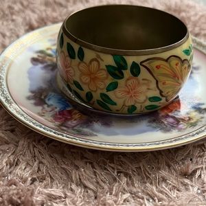 Floral chunky bangle